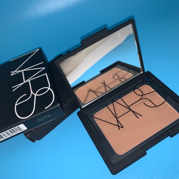 NARS bronzing powder - select your shade - Picture 5 of 7
